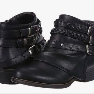 Sugar shoes Sugar women boots black ankle height 3 straps